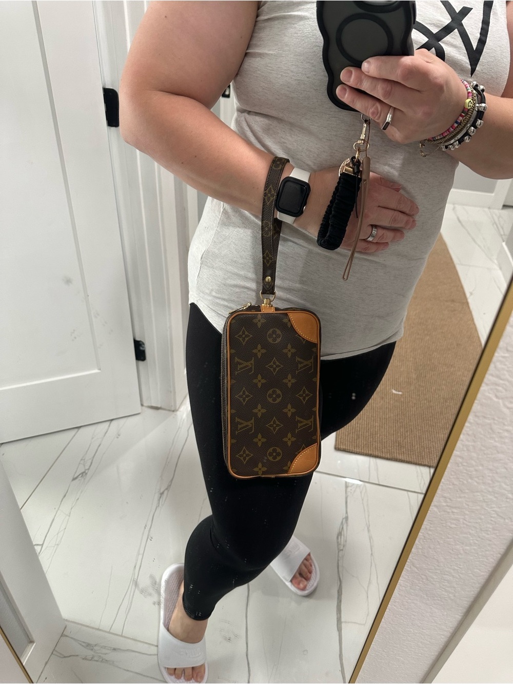 Louis Vuitton Marly Dragonne PM Brown Monogram Canvas Wristlet with Strap - Picture 15 of 16